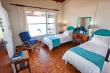 Second bedroom overlooking the sea - Self Catering Cottage in Cape St. Francis