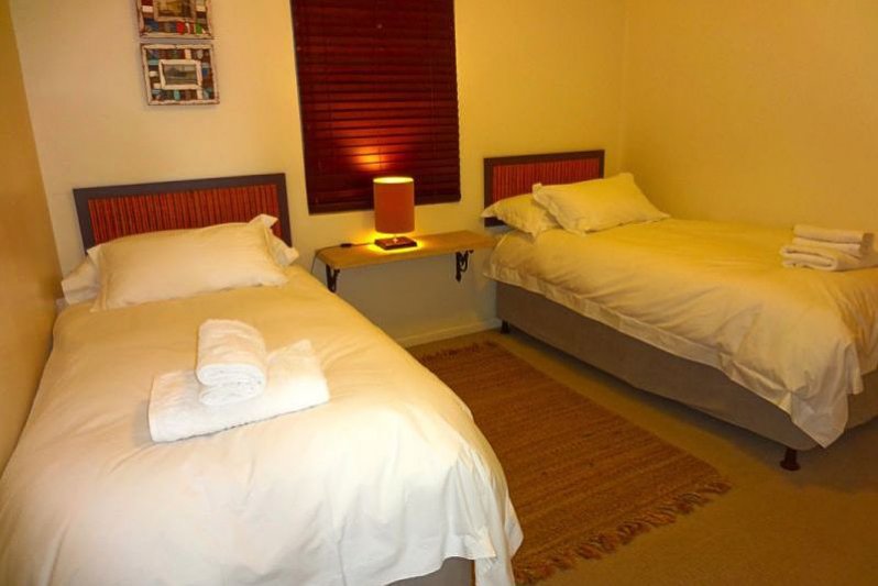 TWIN BEDS (2 bed and 3 bedroomed units)