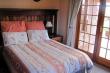 Main bedroom - Dullstroom Self Catering Freshwater Fishing Accommodation