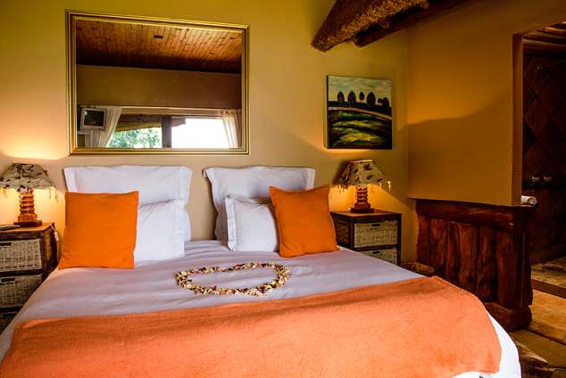 Hartbeespoort Dam Lodge - Hartbeespoort & Dam Accommodation ...