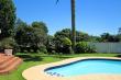 The swimming pool - Bed & Breakfast accommodation in Cowies Hill