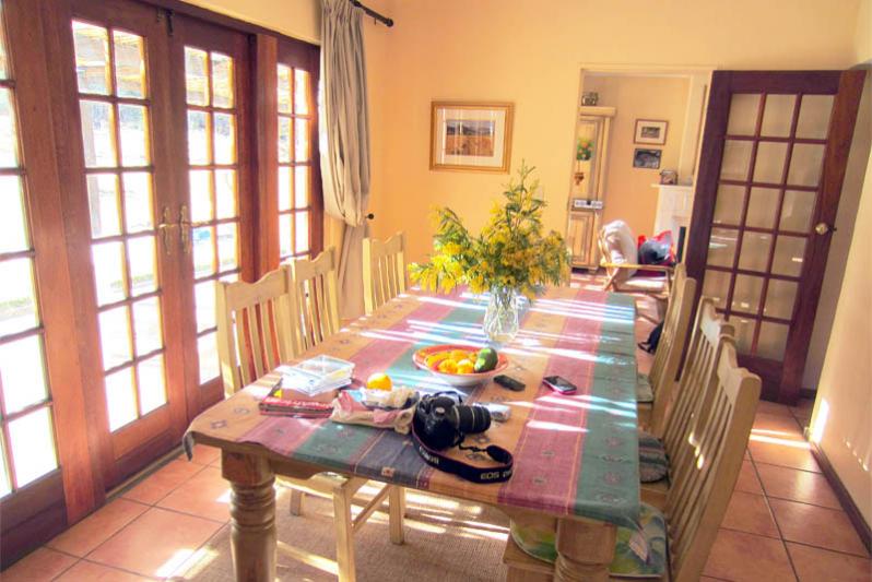 Cottage diningroom