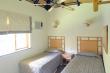 Twin Bedroom. Aircon - Self Catering House Accommodation in Hazyview
