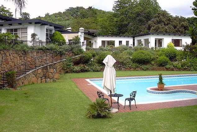 Plumbago Guest House - Hazyview Accommodation. Hazyview Bed & Breakfast ...