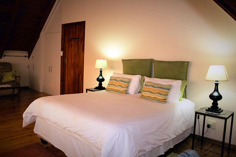 At Rehoboth Lodge, Clarens Self Catering accommodation, Clarens ...