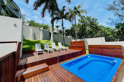 Sea-side Spa Apartment