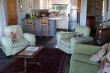 Sunbird Cottage Lounge & Kitchen