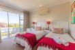 Daisy Room Twin Bed With Sea View