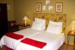 Garden Cottage Bedroom - Hillcrest Bed & Breakfast Accommodation