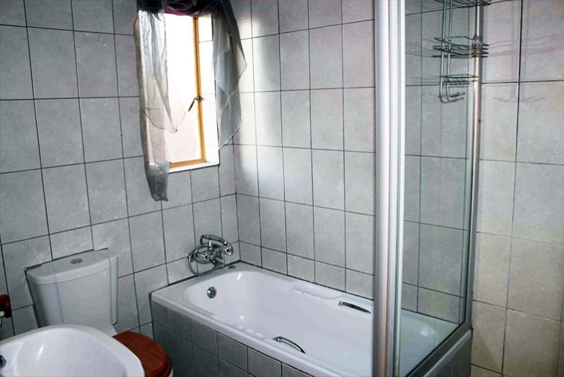 Bathroom- A Bed Above