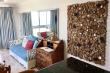 Driftwood art - Rockpool 1208 - self catering Bloubergstrand, Cape Town