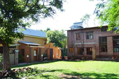 Bed & Breakfast in Hatfield