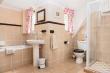 Room 2 bathroom en-suite - Bed & breakfast accommodation in Bothas Hill