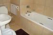 Two bathrooms - Self Catering Apartment Accommodation in Winklespruit, South Coast