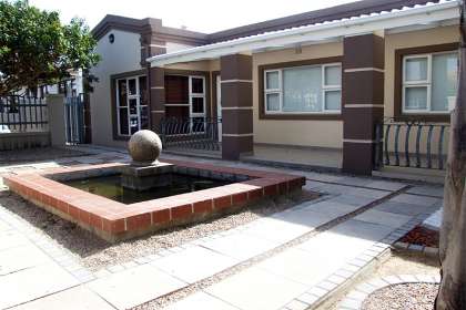 Hartenbos - 6 Bulhoek Ave