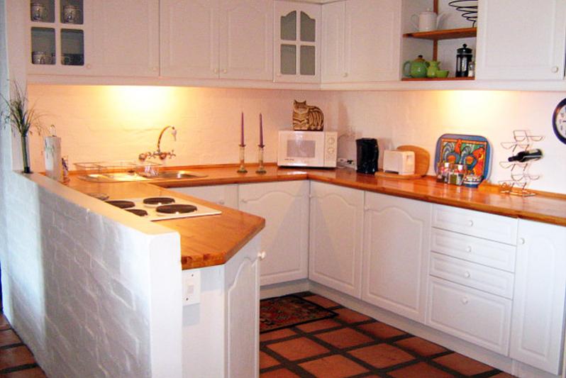 Well-equipped kitchen