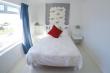 (6) Staysail Suite - Main bedroom