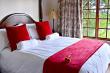 Green Hoopoe bedroom - Bed & Breakfast Accommodation in Rosetta, Midlands