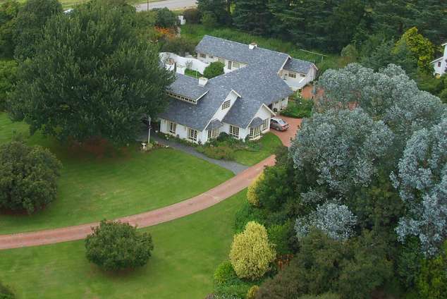 Cedar Garden - Underberg Accommodation. Underberg Bed & Breakfast ...