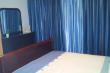 Main bedroom en-suite - 64 Inyoni Rocks Amanzimtoti - Self Catering Apartment Accommodation