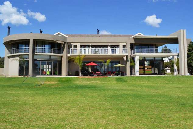 Dante Deo Guest House - Bloemfontein Accommodation. Bloemfontein Bed ...