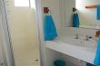 Bathroom - Self Catering Apartment Accommodation in Manaba Beach, South Coast