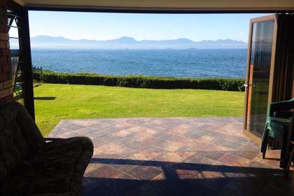 King Cenric flat no 1