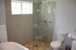 Full en suite - Oslo Beach Self Catering Accommodation