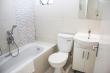 Guest bathroom - Summerstrand Self Catering Apartment Accommodation