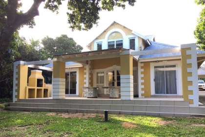 Caribbean Estate Villa B10