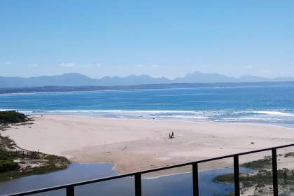 Reebok Accommodation Garden Route