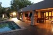 Bushveld luxury & Out door living!