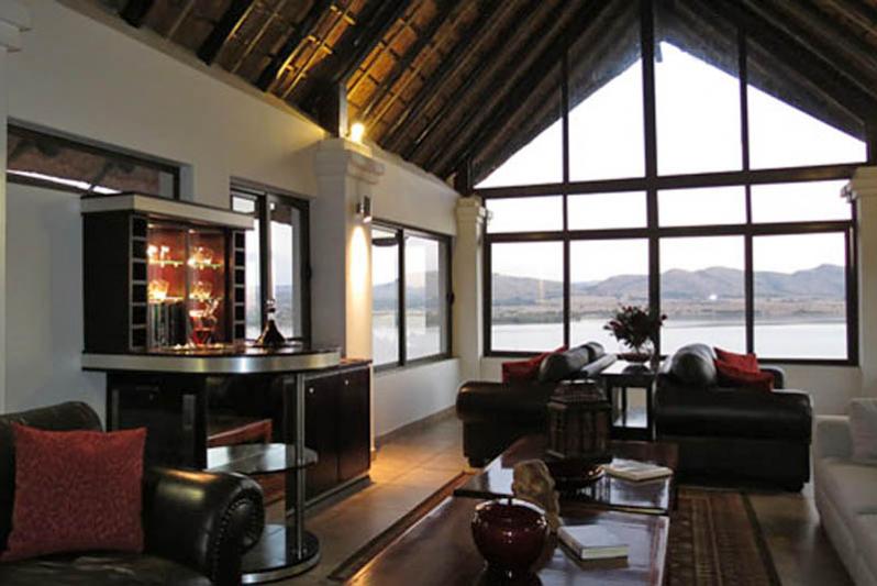 Lounge with 180 degree views across the Hartbeespoortdam