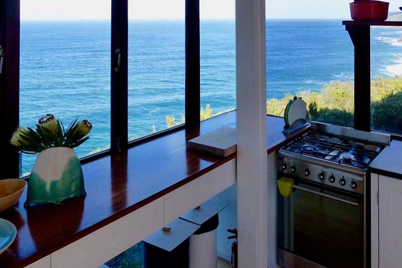 The Bees Knees - self catering in Ballots Heights, Victoria Bay