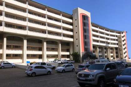 111 Lescalier Cabanas